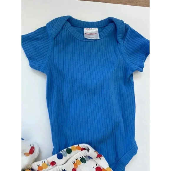 Hanna Andersson Organic Colorful Caterpillar Sleeper & Outfit Bundle - Picture 6 of 11